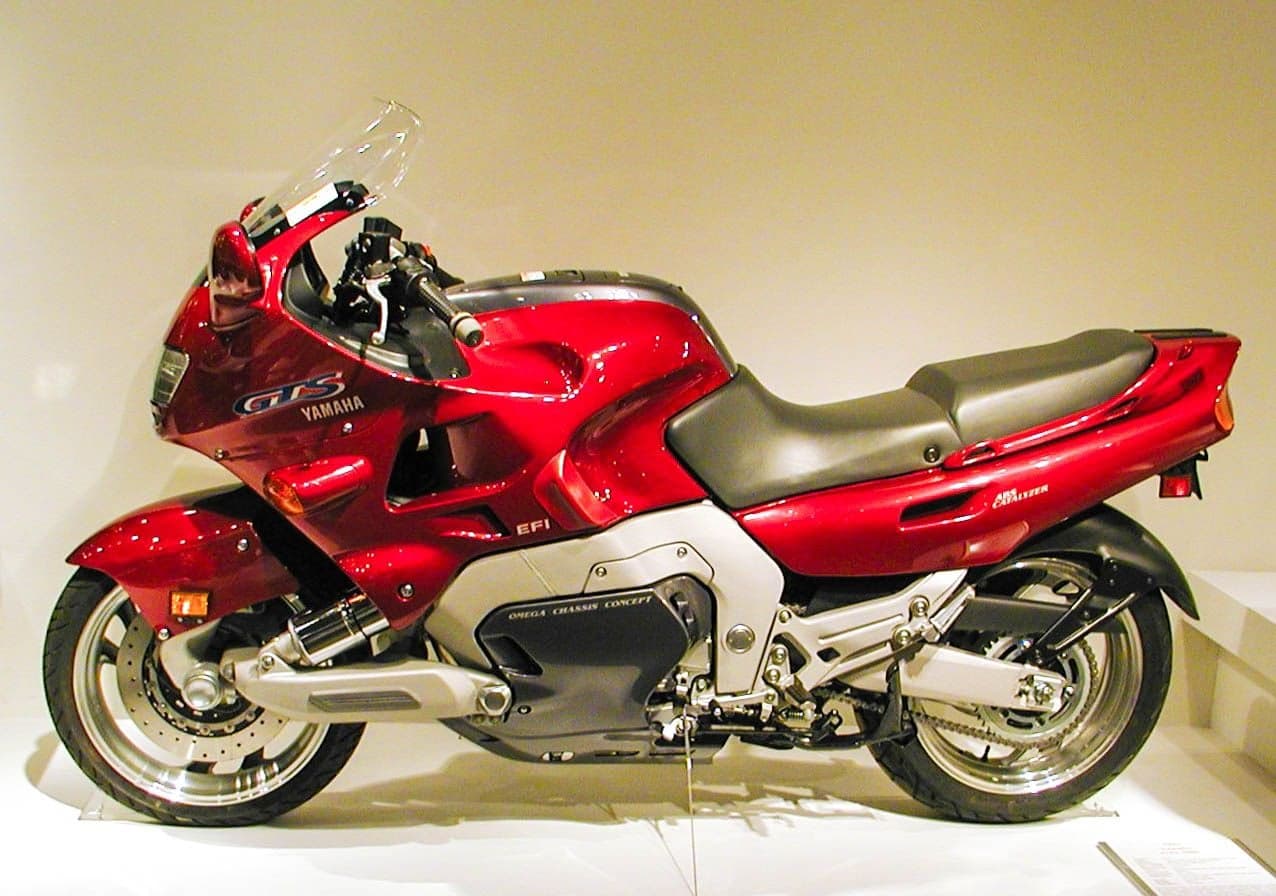 TVS Jupiter 125, studio view
